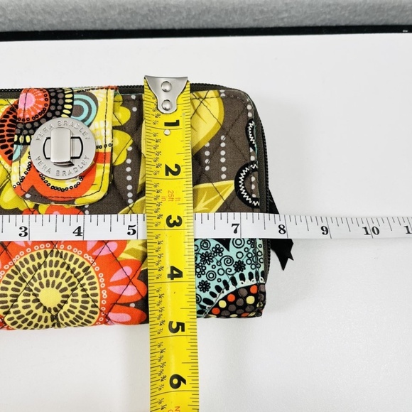 Vera Bradley Hipster Crossbody Bag in Flower Shower Retired Print Colorful - Picture 15 of 16